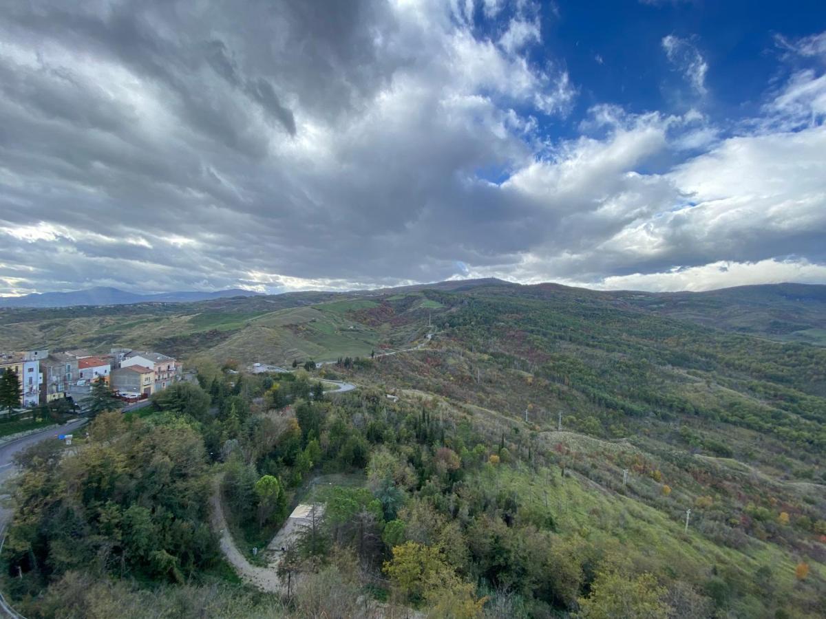 Il Castello Di Atessa Bed & Breakfast Exterior photo