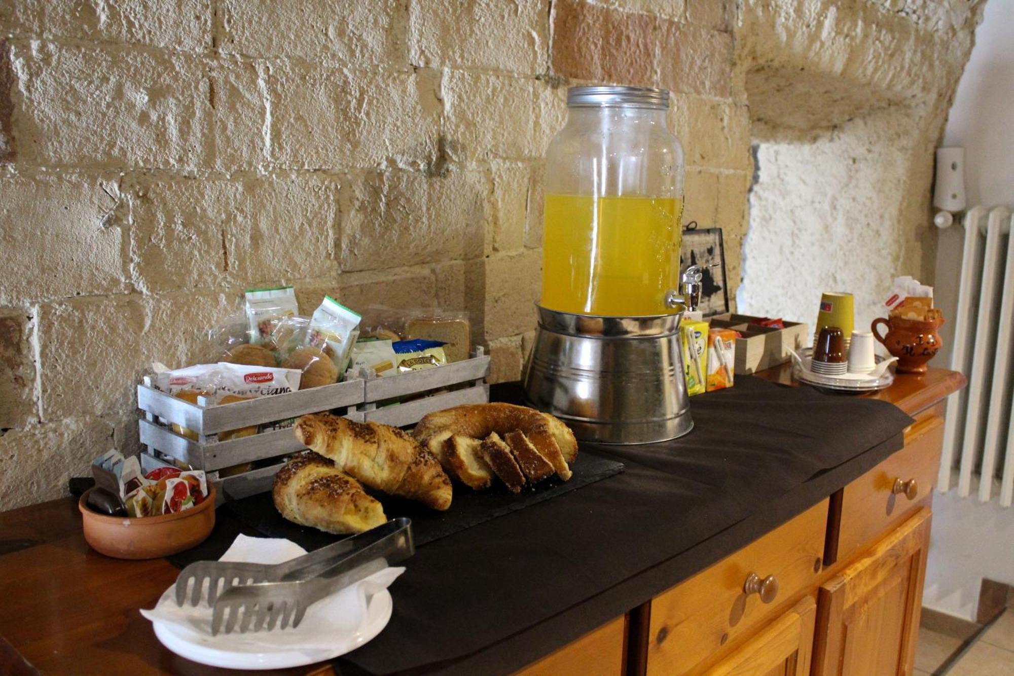 Il Castello Di Atessa Bed & Breakfast Exterior photo